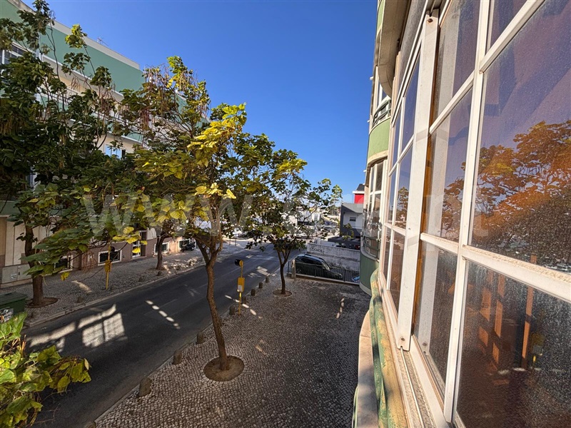 Apartamento T2 / Almada, Charneca de Caparica e Sobreda