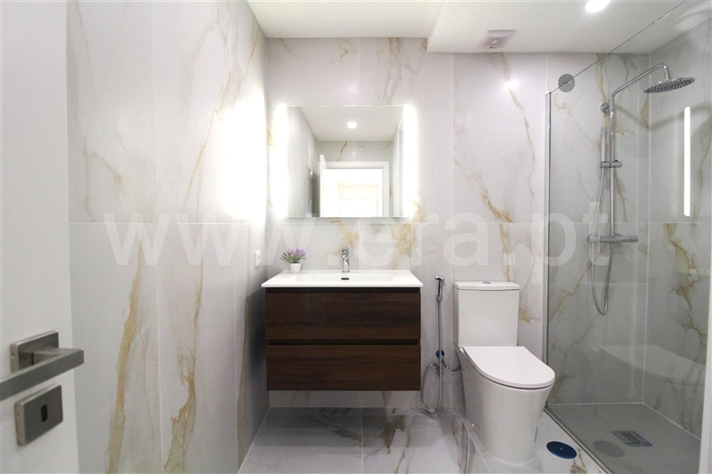 Apartamento T2 com Novo Almada, Quintinhas - 1471251 - 17