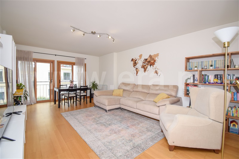 Apartamento T2 / Amadora, Águas Livres