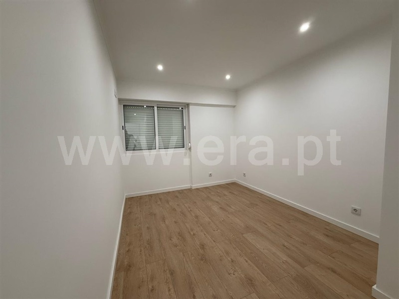 Apartamento T2 / Amadora, Águas Livres