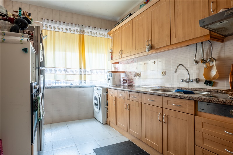 Apartamento T2 / Amadora, Águas Livres