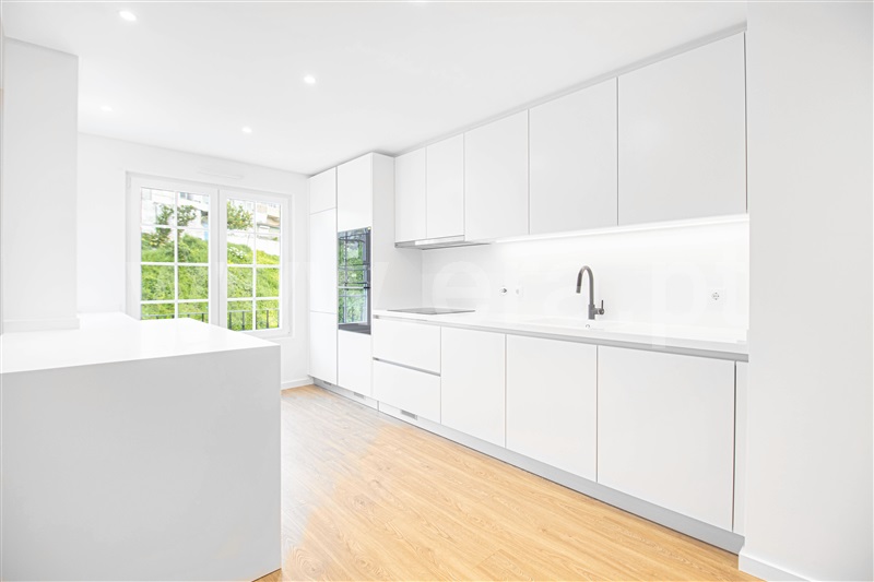 Apartamento T2 / Amadora, Águas Livres