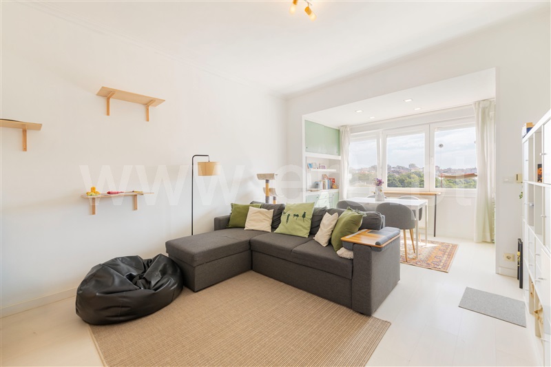 Apartamento T2 / Amadora, Amadora