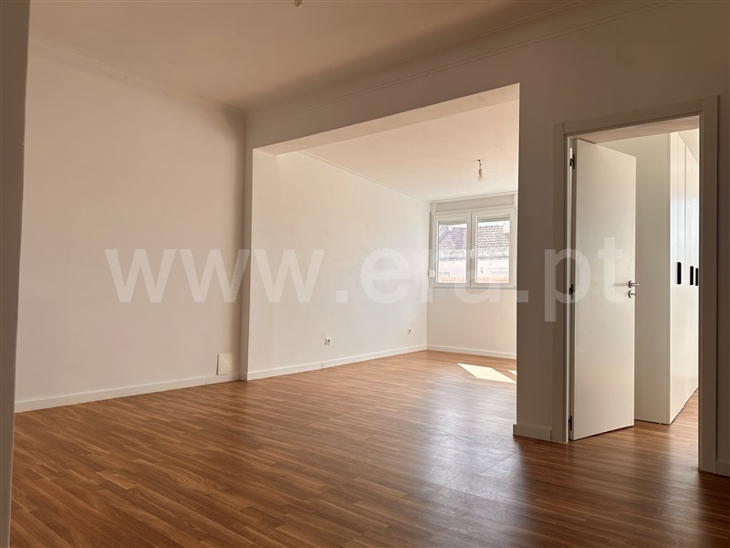 Apartamento T2 / Amadora, Amadora