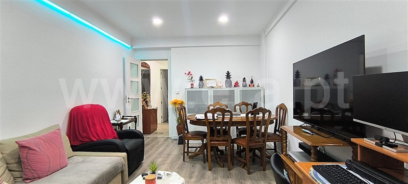 Apartamento T2 / Amadora, Damaia de Baixo