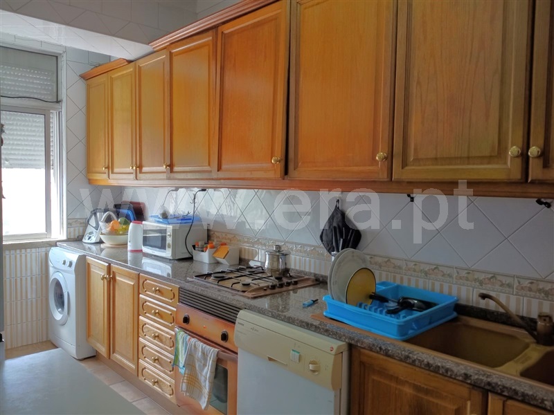 Apartamento T2 / Amadora, Damaia de Cima