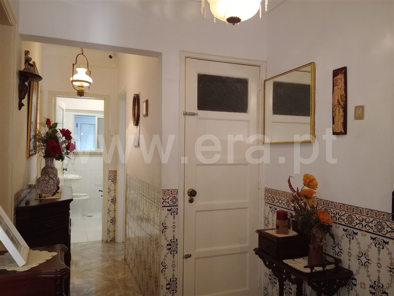 Apartamento T2 / Amadora, Damaia de Cima