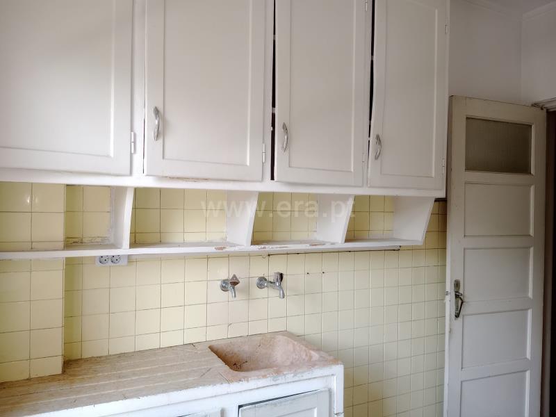 Apartamento T2 / Amadora, Damaia de Cima