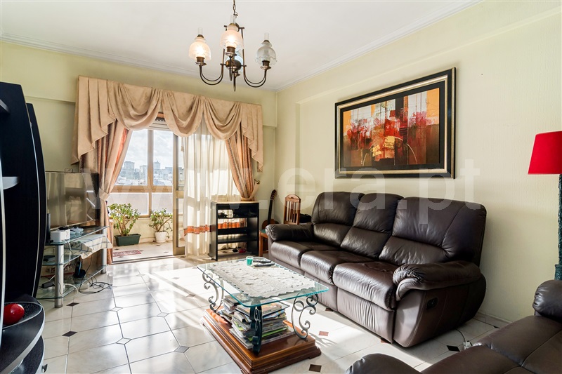 Apartamento T2 / Amadora, Encosta do Sol