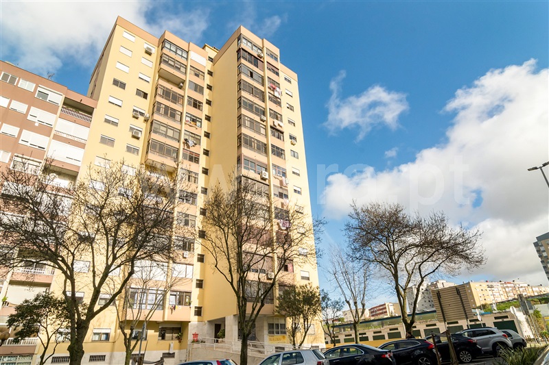 Apartamento T2 / Amadora, Encosta do Sol