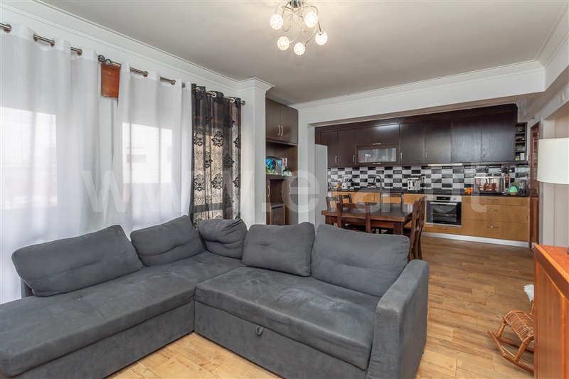 Apartamento T2 / Amadora, Encosta do Sol