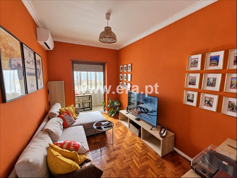 Apartamento T2 / Amadora, Falagueira-Venda Nova