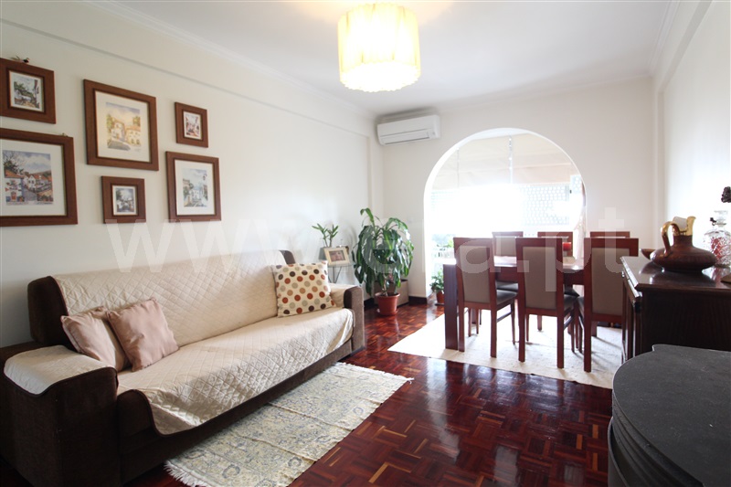 Apartamento T2 / Amadora, Mina de Água