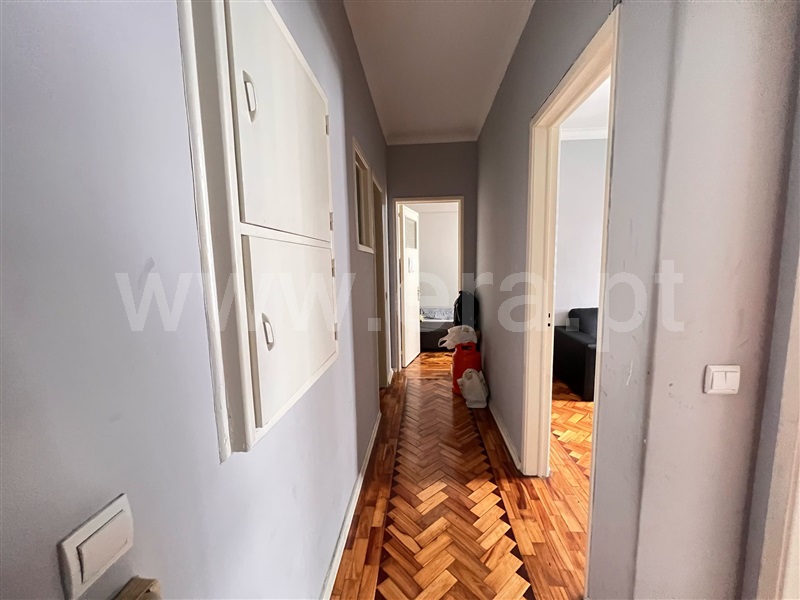 Apartamento T2 / Amadora, Venteira