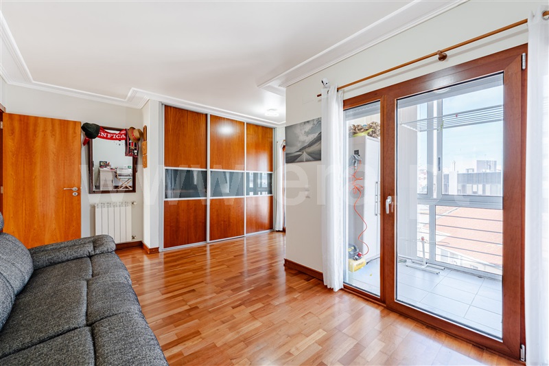 Apartamento T2 à venda em Venteira, Amadora — foto 16