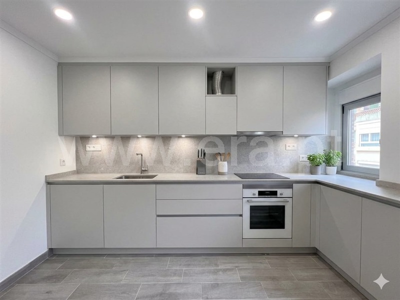 Apartamento T2 / Amadora, Venteira