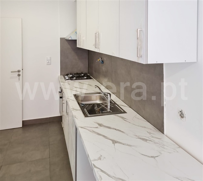 Apartamento T2 / Amadora, Venteira