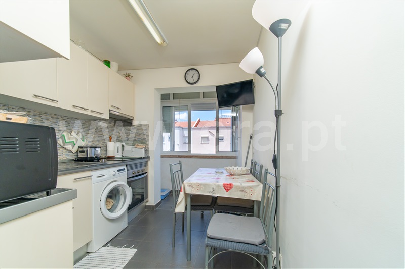 Apartamento T2 / Amadora, Venteira