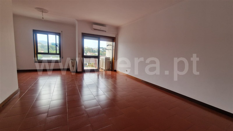 Apartamento T2 / Amarante, Amarante (São Gonçalo), Madalena, Cepelos e Gatão