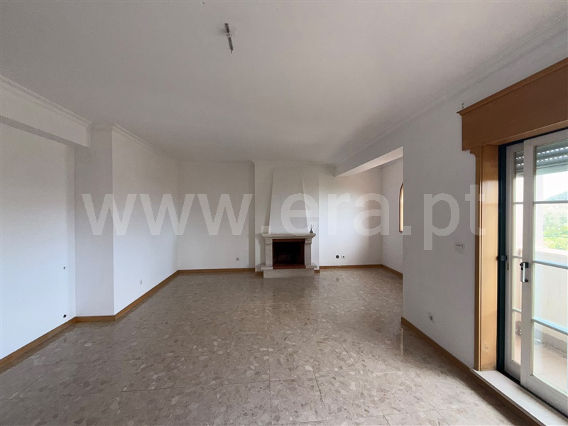 Apartamento T2 em Arcos e Mogofores, €210.000