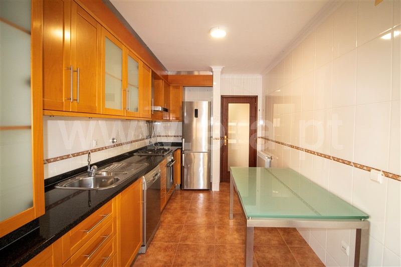 Apartamento T2 / Barcelos, Moure