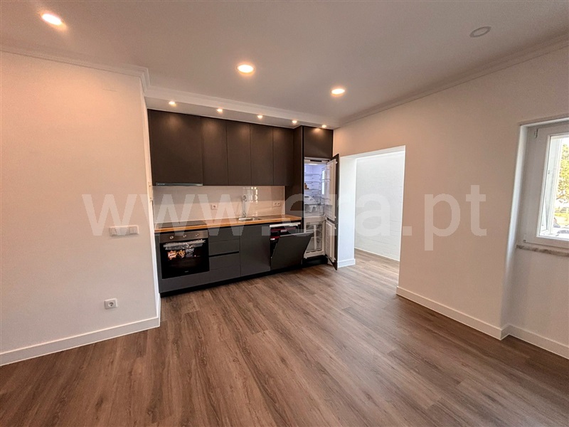 Apartamento T2 / Barreiro, A. Seixalinho / Avenida do Bocage
