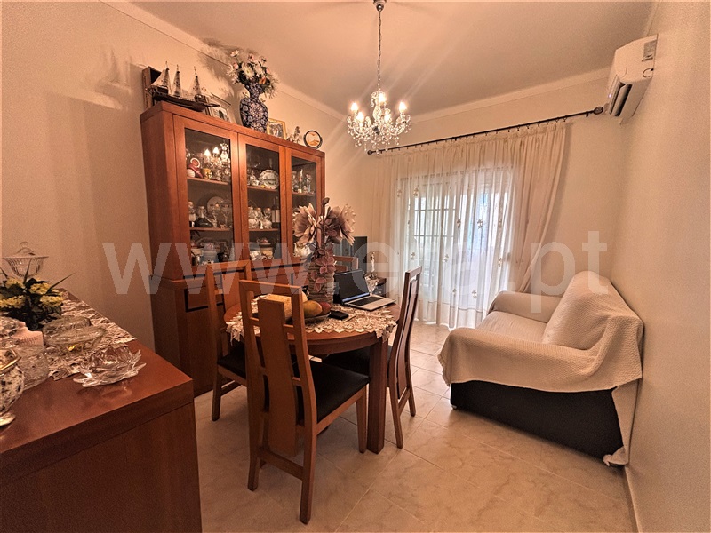 Apartamento T2 / Barreiro, Alto do Seixalinho / Tribunal