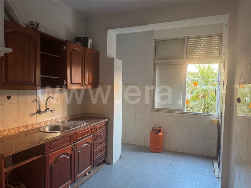 Apartamento T2 / Barreiro, Lavradio / Bairro dos Actores