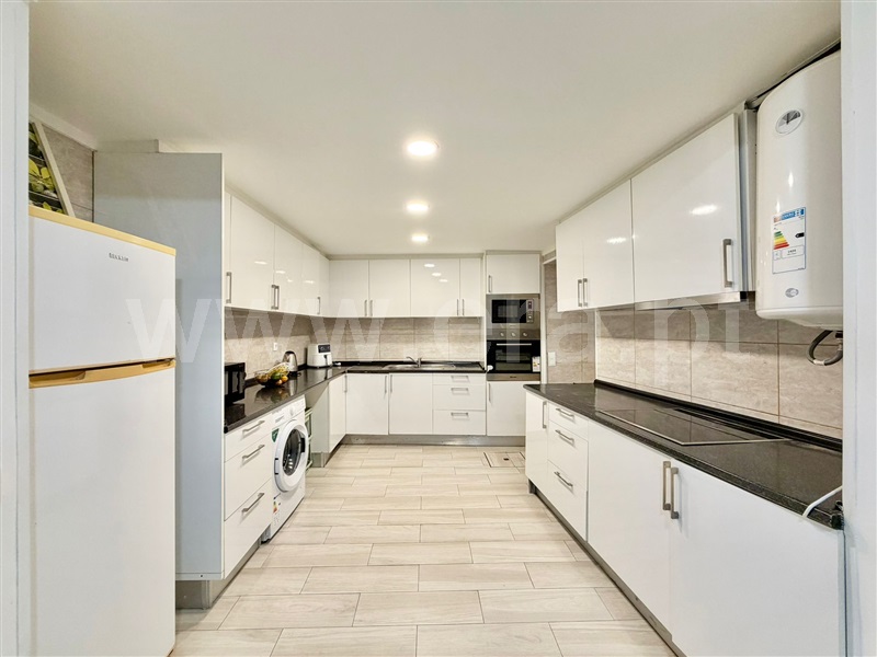 Apartamento T2 / Barreiro, Lavradio / Lóios