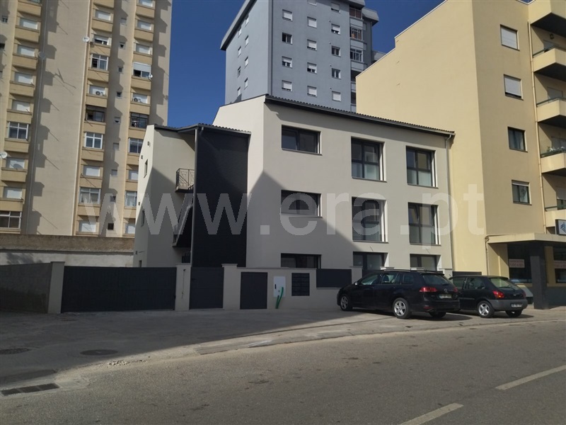 Apartamento T2 / Bragança, Sé, Santa Maria e Meixedo