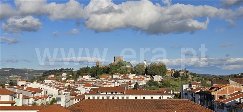 Apartamento T2 / Bragança, Sé, Santa Maria e Meixedo