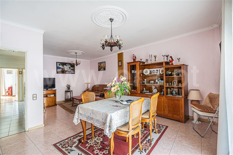 Apartamento T2 à venda em Sé, Santa Maria e Meixedo, Bragança — foto 4