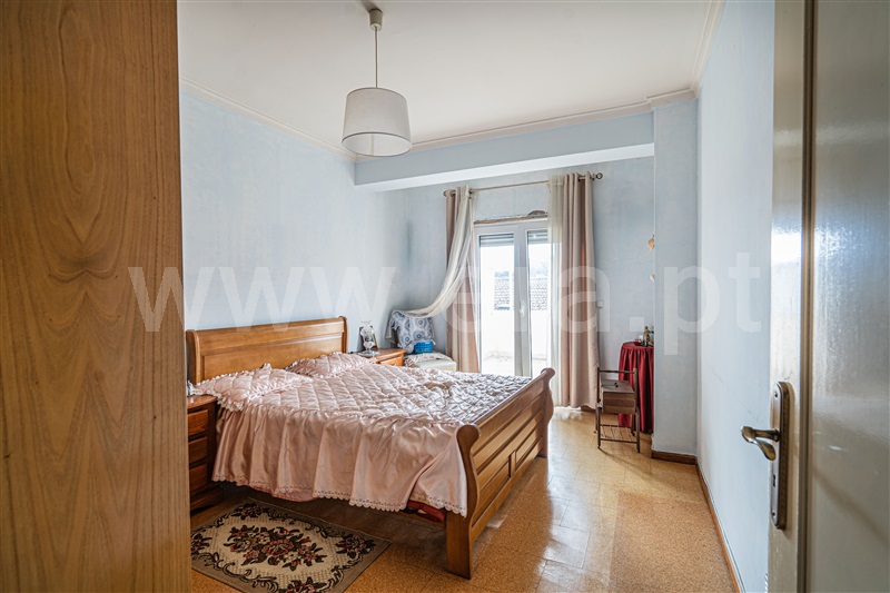 Apartamento T2 à venda em Sé, Santa Maria e Meixedo, Bragança — foto 13