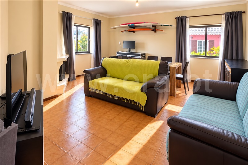 Apartamento T2 à venda em Caldas da Rainha, Caldas da Rainha — foto 2