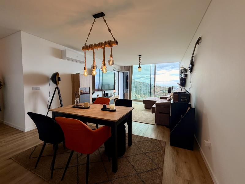 Apartamento T2 / Câmara de Lobos, Estreito de Câmara de Lobos