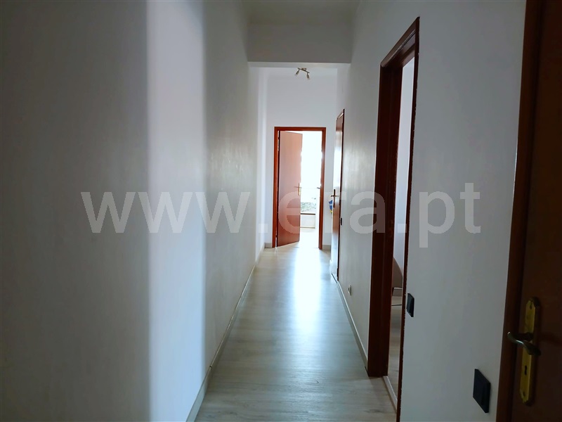 Apartamento T2 Castelo Branco, S. Marcos - 1480140 - 4https://mediaredir.era.pt/ImageResizeHandler.ashx?tipo=1&checkMax=1&imovel=1480140&foto=18186300&m=2