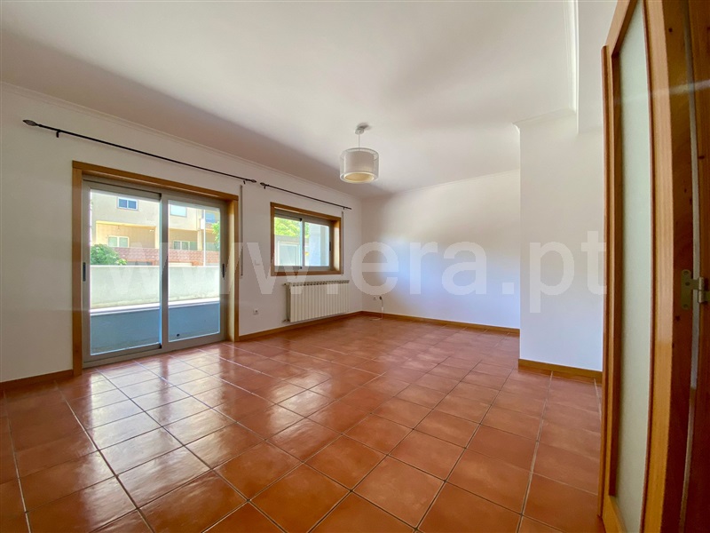 Apartamento T2 / Chaves, Santa Cruz/Trindade e Sanjurge