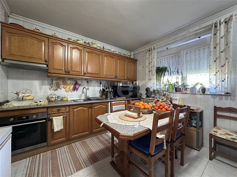 Apartamento T2 / Chaves, Santa Maria Maior