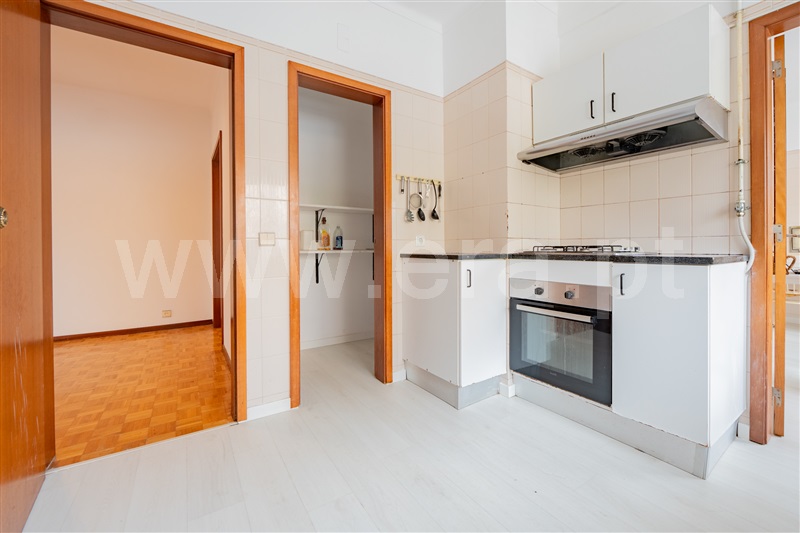 Apartamento T2 à venda em Santo António dos Olivais, Coimbra — foto 16