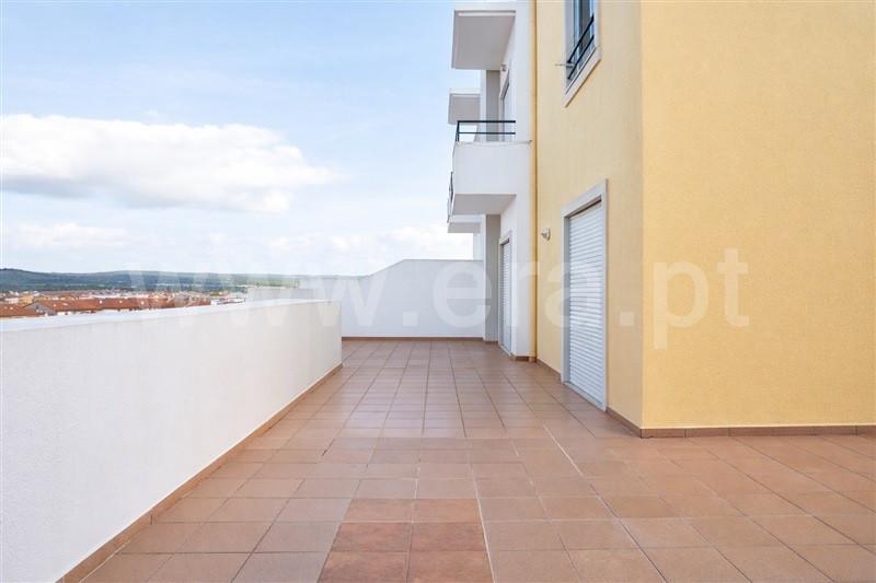Apartamento T2 / Entroncamento, São João Baptista