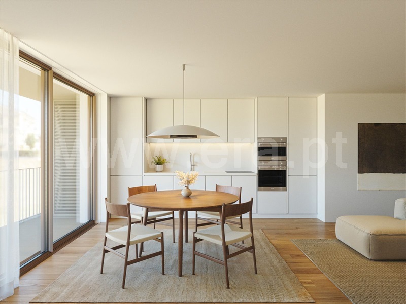 Apartamento T2 / Espinho, Anta e Guetim