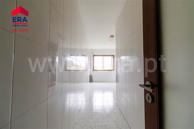 Apartamento T2 à venda em Baguim do Monte - Igreja, Gondomar — foto 4