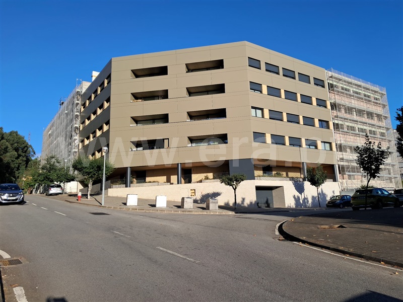 Apartamento T2 / Gondomar, Fânzeres e São Pedro da Cova