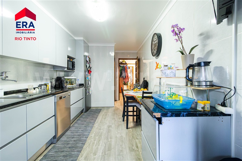 Apartamento T2 / Gondomar, Fânzeres - Repelão