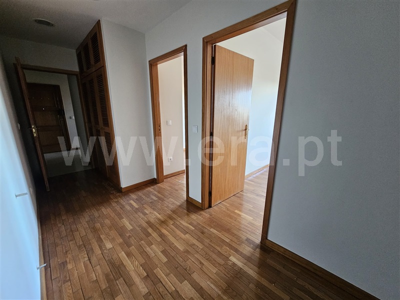 Apartamento T2 / Gondomar, Fânzeres - Repelão