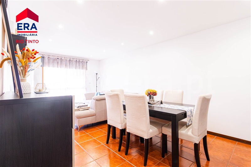 Apartamento T2 / Gondomar, Rio Tinto - Av. da Conduta