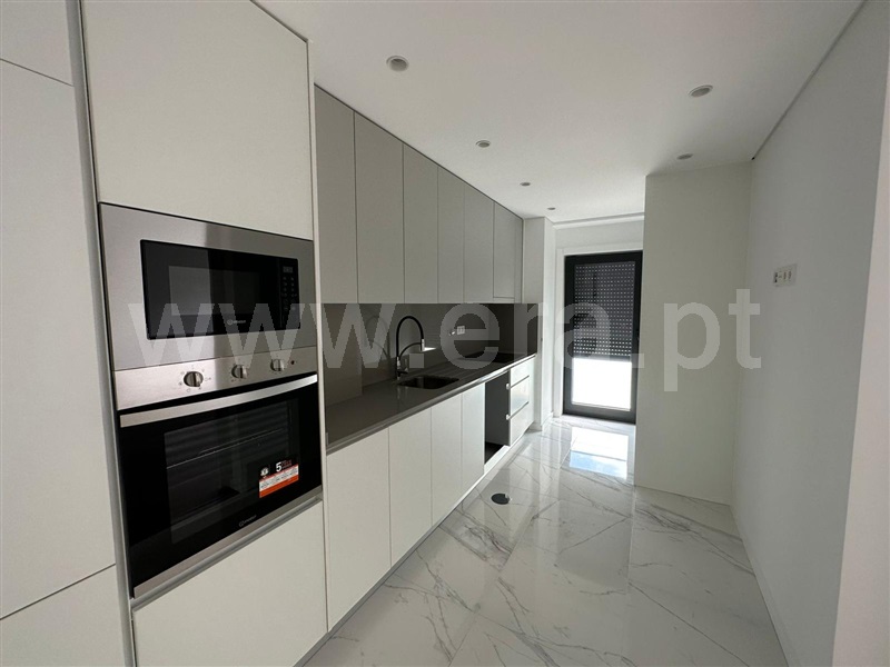 Apartamento T2 / Gondomar, Rio Tinto - Cidade Jovem