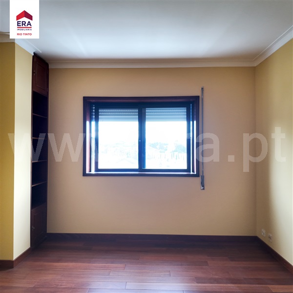 Apartamento T2 à venda em Rio Tinto - Estação, Gondomar — foto 11