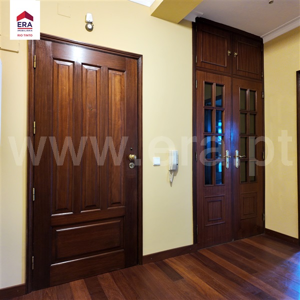 Apartamento T2 à venda em Rio Tinto - Estação, Gondomar — foto 15