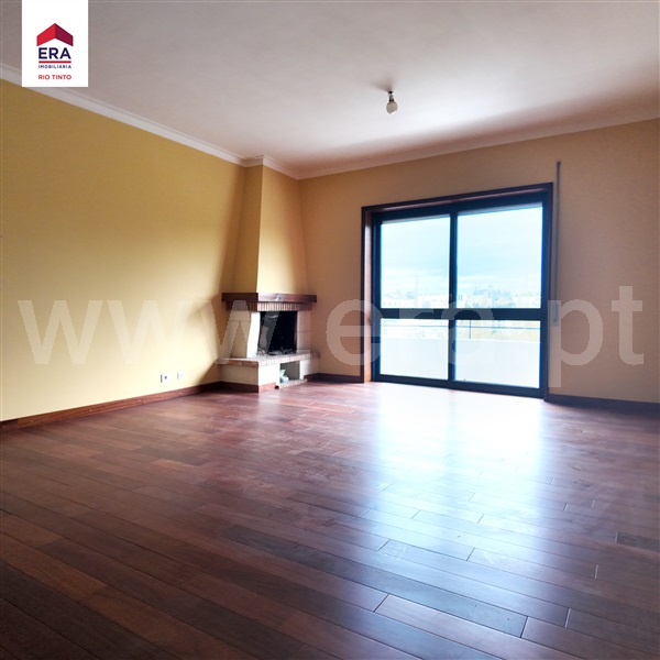 Apartamento T2 à venda em Rio Tinto - Estação, Gondomar — foto 17